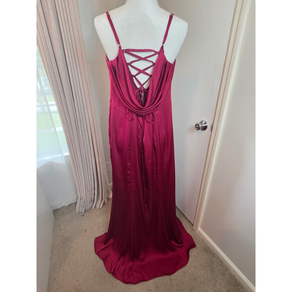 Barbie Azazie NWT Wynni Gown Dress Burgundy Formal Wedding Autumn Homecoming - Picture 5 of 14